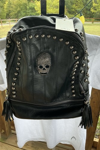 Nwt uto rhinestone skull - nwt,
